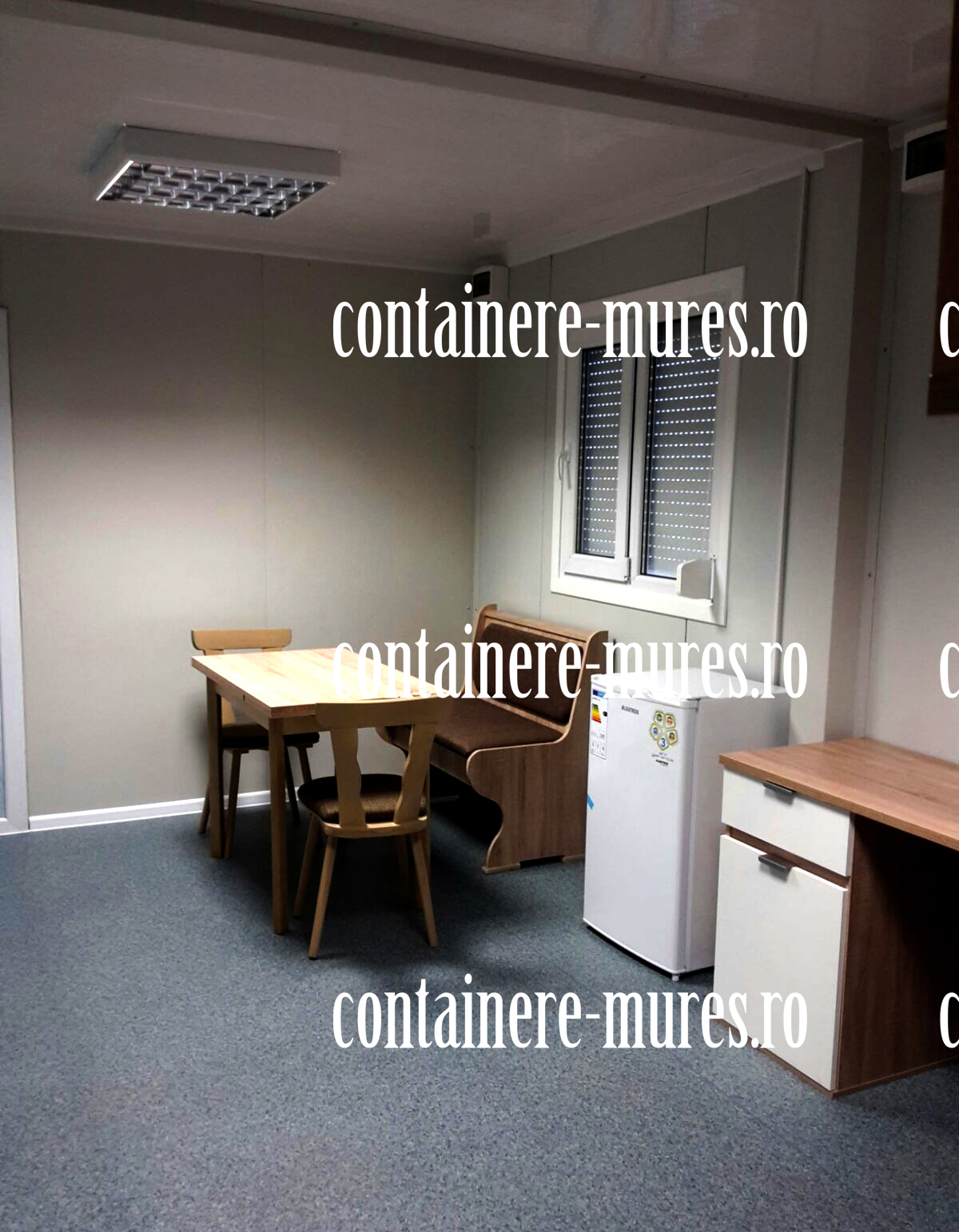 containere locuit Mures